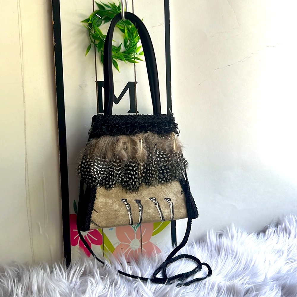 Bug Bags by PB&J jirafa with  feathers  crossbody bag